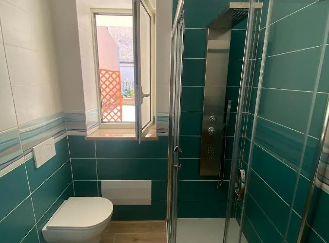 Bed & Breakfast Dimora Leone 4*