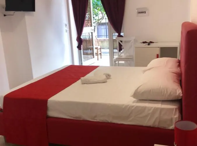 Dimora Leone Bed & Breakfast Diamante
