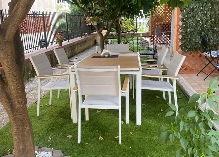 Bed & Breakfast Dimora Leone 4*